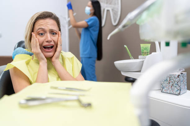 Best Weekend Emergency Dentist in University At Buffalo, NY